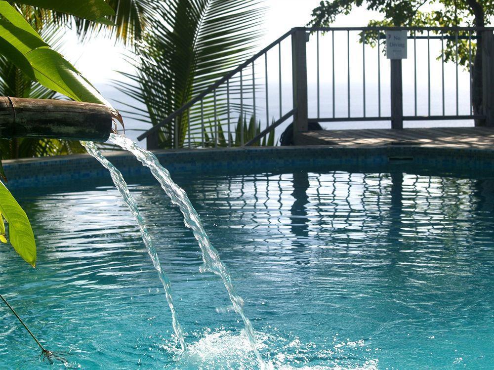 Nature'S Paradise Bed and Breakfast Marigot Bay Exteriör bild