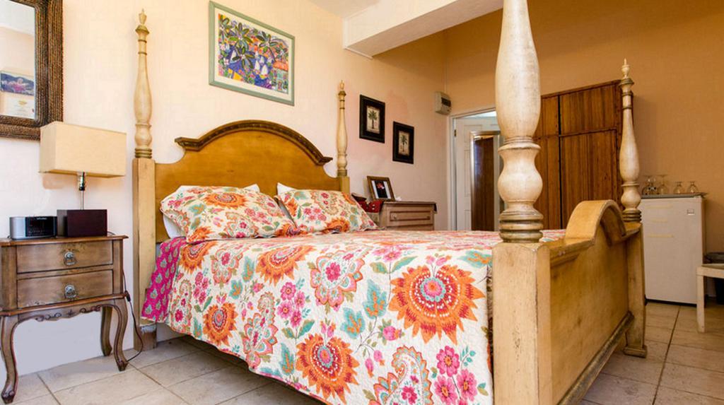 Nature'S Paradise Bed and Breakfast Marigot Bay Exteriör bild