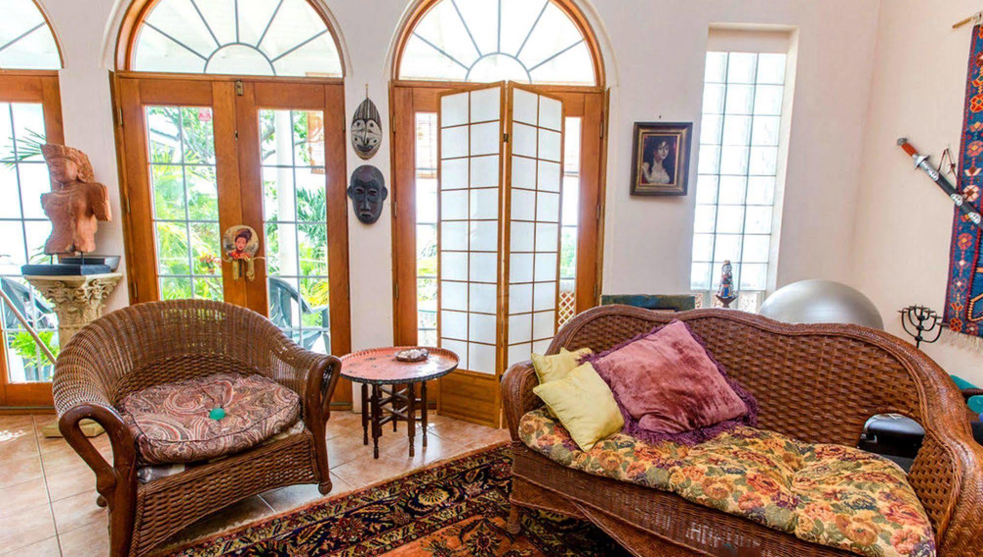 Nature'S Paradise Bed and Breakfast Marigot Bay Exteriör bild
