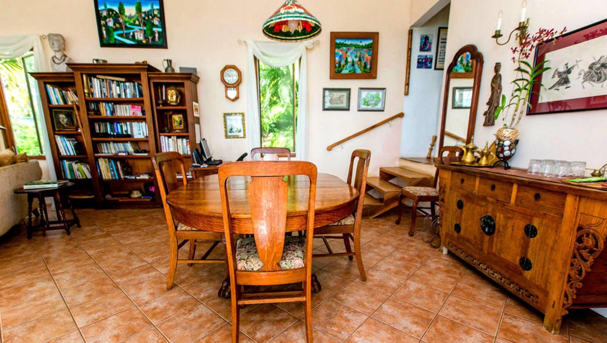Nature'S Paradise Bed and Breakfast Marigot Bay Exteriör bild