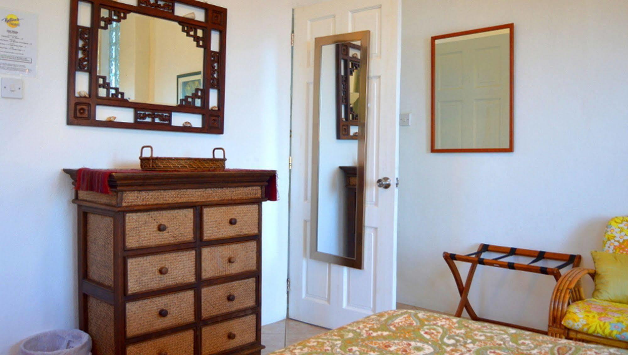 Nature'S Paradise Bed and Breakfast Marigot Bay Exteriör bild